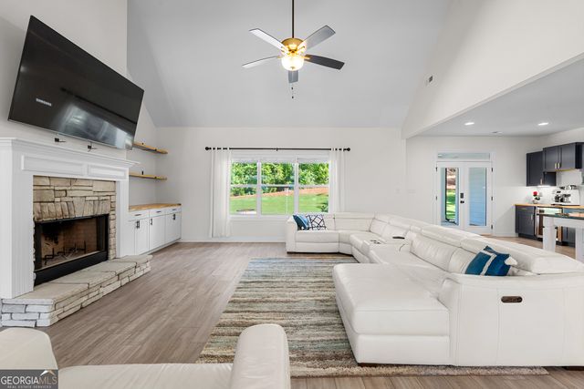 93 Paige Court, Newnan, GA 30263