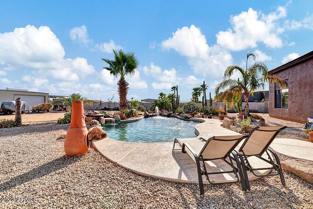 37210 N 22ND Street, Phoenix, AZ 85086