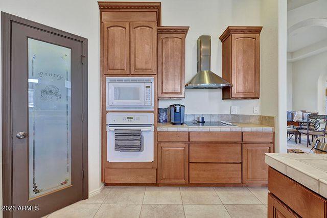 37210 N 22ND Street, Phoenix, AZ 85086