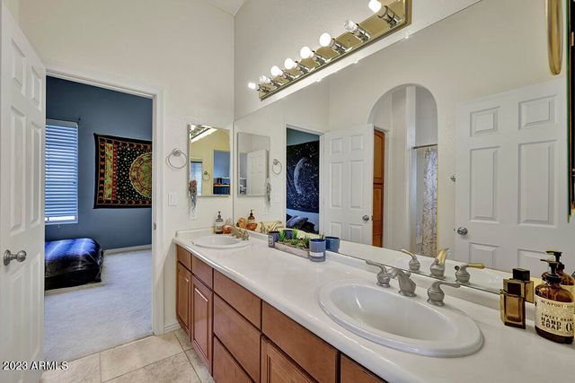 37210 N 22ND Street, Phoenix, AZ 85086