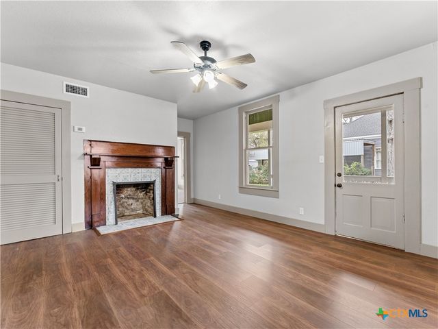 603 Saint Francis Street, Gonzales, TX 78629