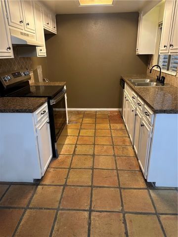 4032 Ogrady Dr, Corpus Christi, TX 78413