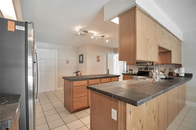 5307 JADE CIRCLE, Orlando, FL 32812