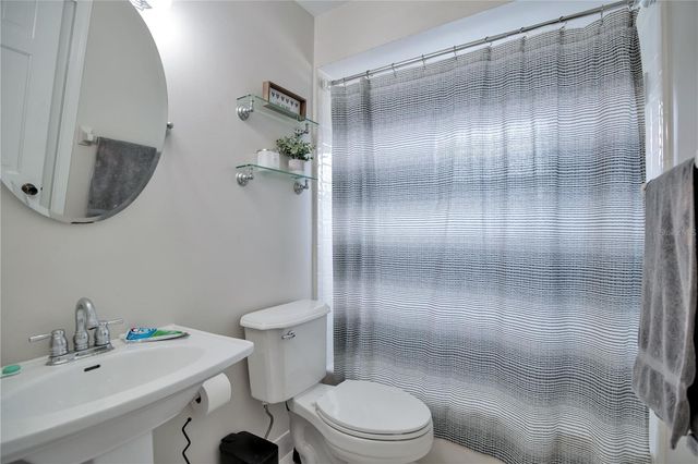 5307 JADE CIRCLE, Orlando, FL 32812