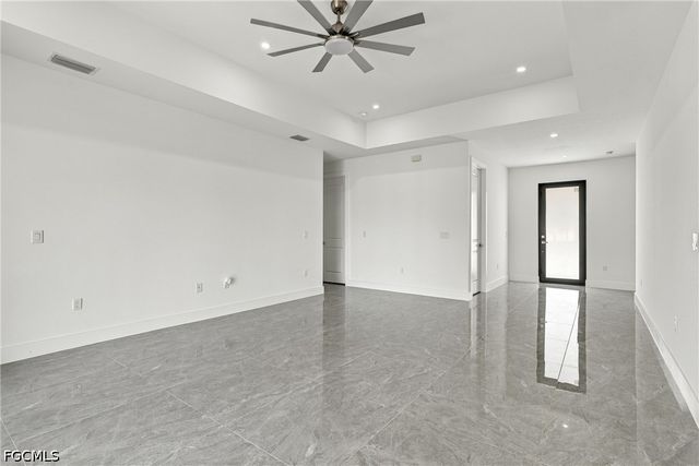 3900 25th ST SW, Lehigh Acres, FL 33976