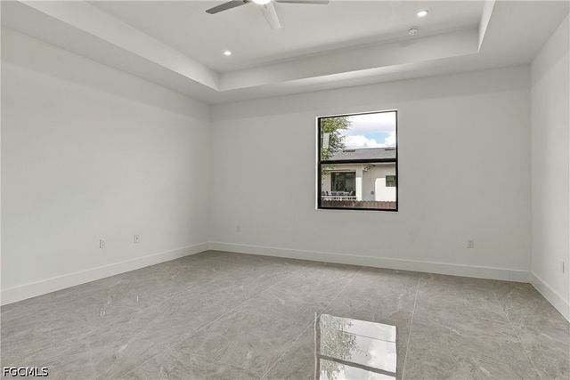 3900 25th ST SW, Lehigh Acres, FL 33976