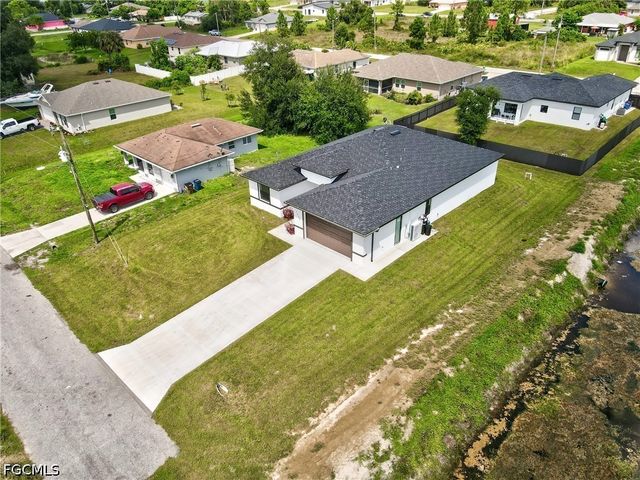 3900 25th ST SW, Lehigh Acres, FL 33976