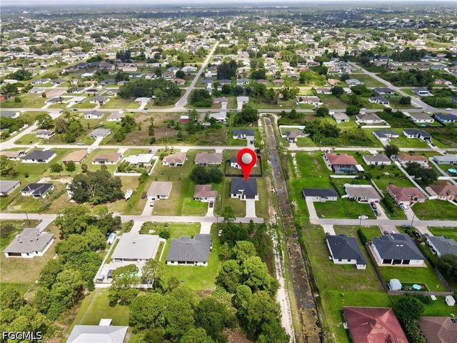 3900 25th ST SW, Lehigh Acres, FL 33976