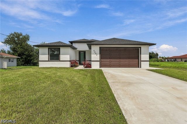 3900 25th ST SW, Lehigh Acres, FL 33976