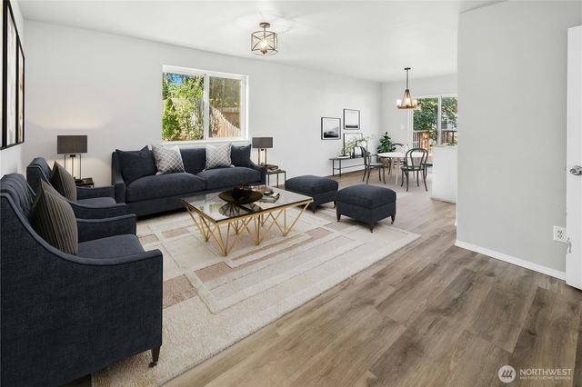 1515 Pennsylvania Avenue, Bremerton, WA 98337