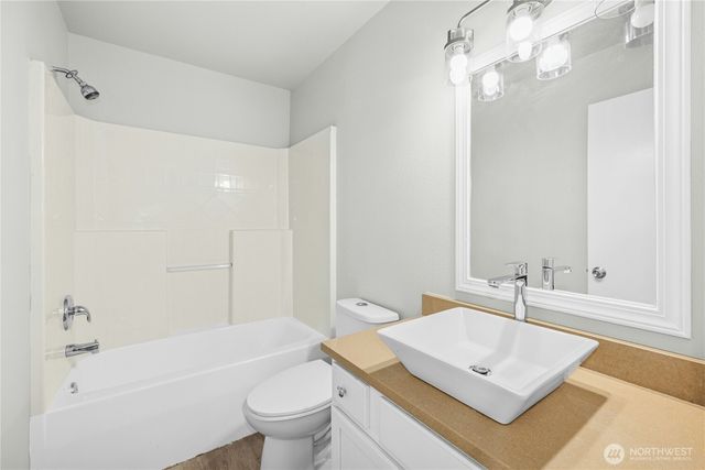 1515 Pennsylvania Avenue, Bremerton, WA 98337