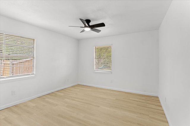 408 N Gowdy Street, Whitewright, TX 75491