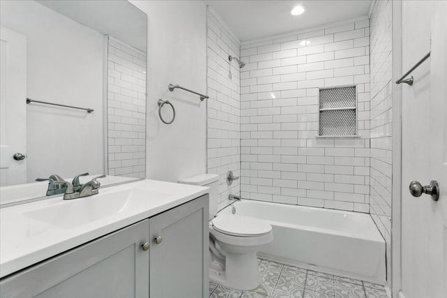 408 N Gowdy Street, Whitewright, TX 75491