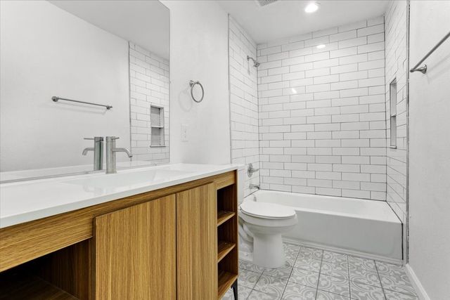 408 N Gowdy Street, Whitewright, TX 75491