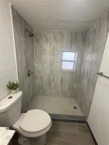 8315 N 14TH STREET, Tampa, FL 33604