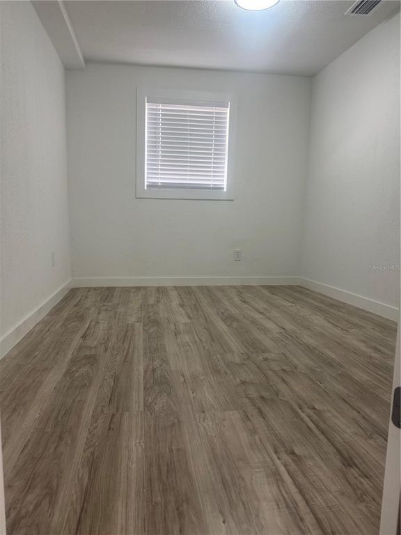 Image 13 of property listing at 8315 N 14TH STREET, Tampa, FL 33604