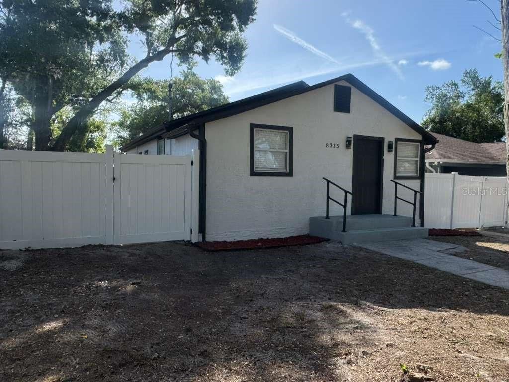 Image 3 of property listing at 8315 N 14TH STREET, Tampa, FL 33604