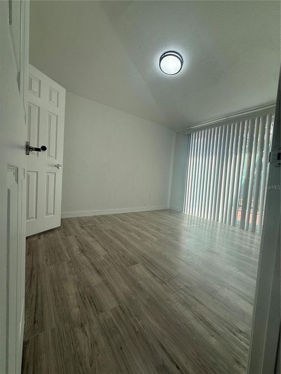 Image 9 of property listing at 8315 N 14TH STREET, Tampa, FL 33604