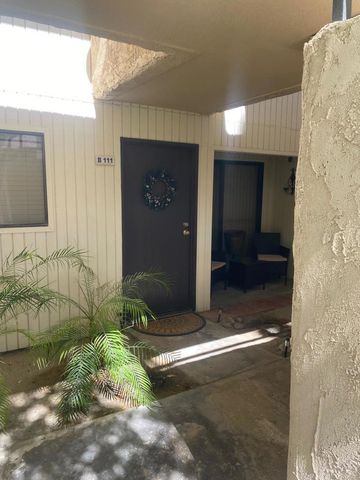 2820 N Arcadia Court 111, Palm Springs, CA 92262