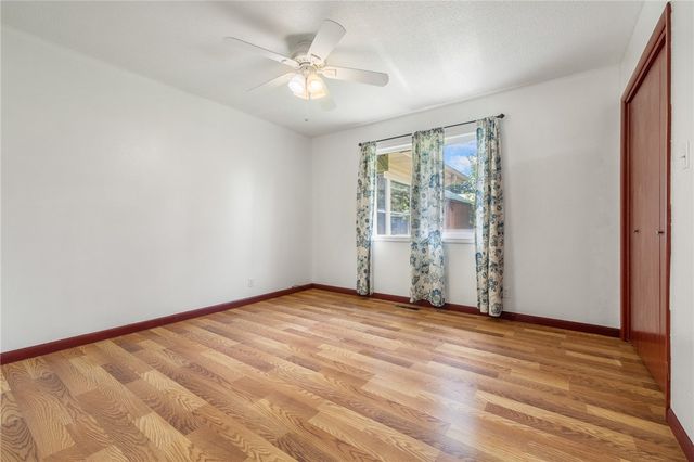 106 Cardinal Street, Harrison, AR 72601