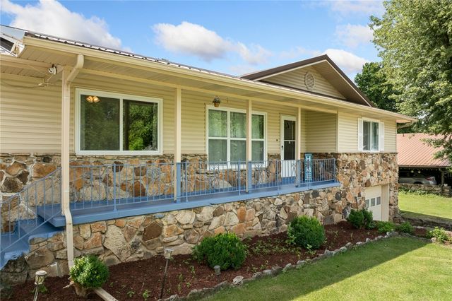 106 Cardinal Street, Harrison, AR 72601