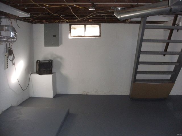 8581 S Old state Road 37 Road, Bloomington, IN 47403