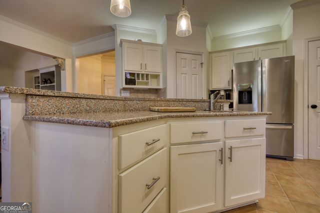 270 Highview Trace, Fayetteville, GA 30215