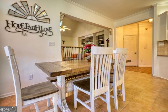 270 Highview Trace, Fayetteville, GA 30215