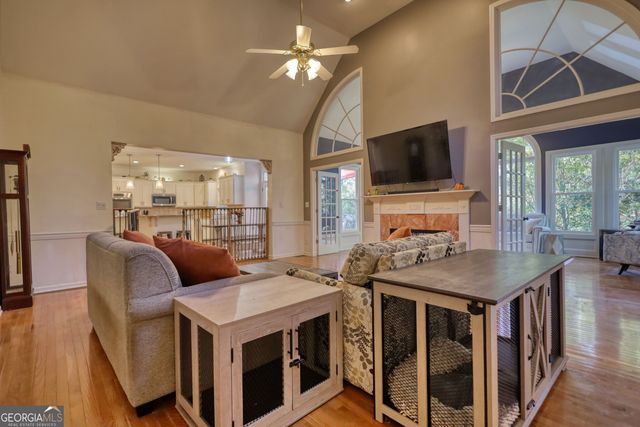 270 Highview Trace, Fayetteville, GA 30215