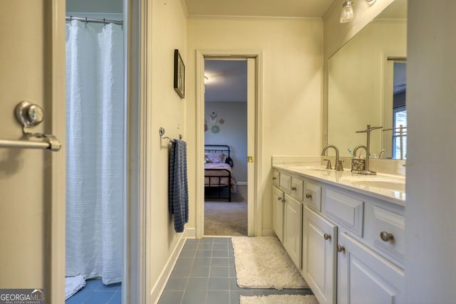 270 Highview Trace, Fayetteville, GA 30215