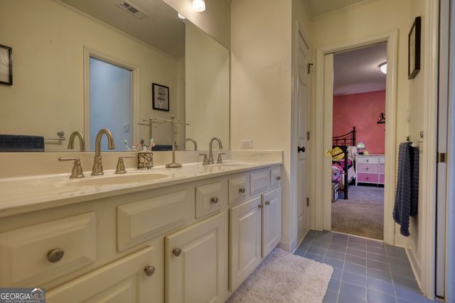 270 Highview Trace, Fayetteville, GA 30215