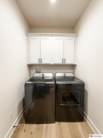 7900 Ponce Drive, Lincoln, NE 68516