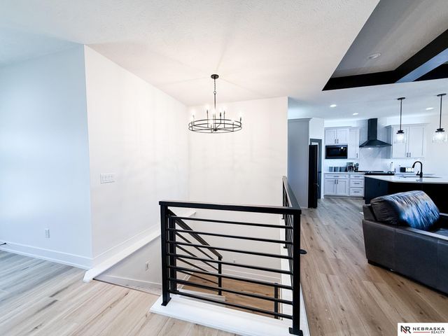 7900 Ponce Drive, Lincoln, NE 68516