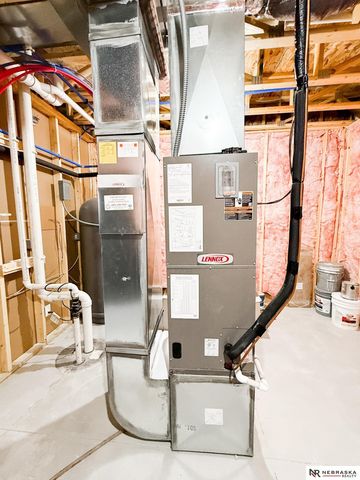 7900 Ponce Drive, Lincoln, NE 68516