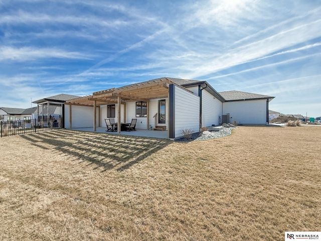 7900 Ponce Drive, Lincoln, NE 68516