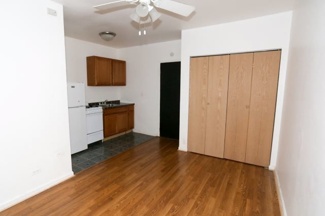 5710 N WINTHROP Avenue 105, Chicago, IL 60660