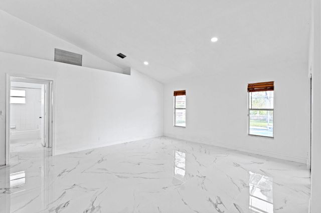 17645 N 77th Ln Lane N, The Acreage, FL 33470