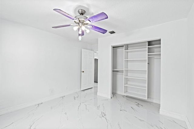 17645 N 77th Ln Lane N, The Acreage, FL 33470