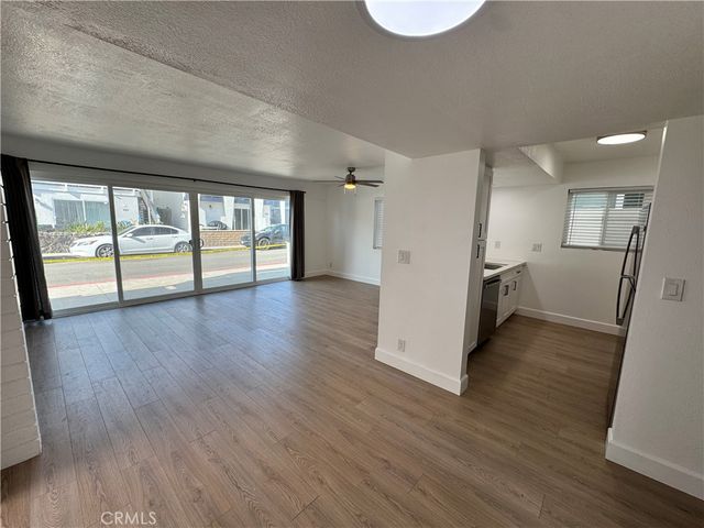 122 46th Street A, Newport Beach, CA 92663