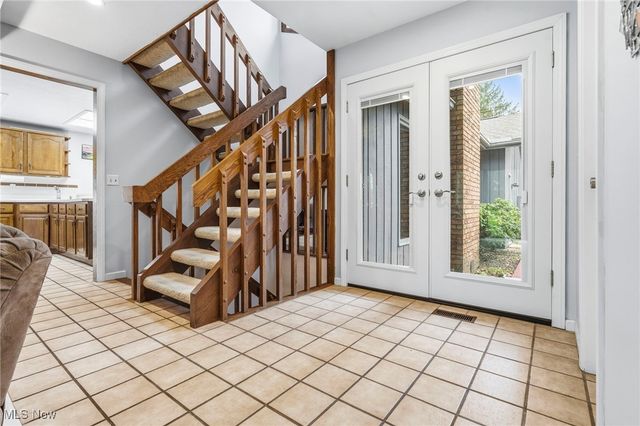 2111 Prestwick Drive 3A, Uniontown, OH 44685