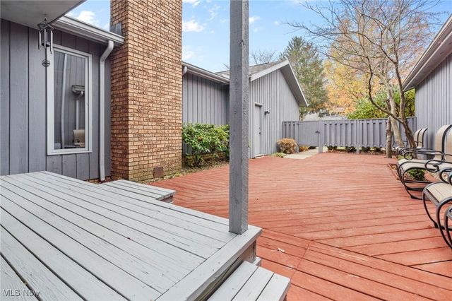 2111 Prestwick Drive 3A, Uniontown, OH 44685