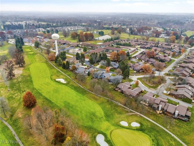 2111 Prestwick Drive 3A, Uniontown, OH 44685