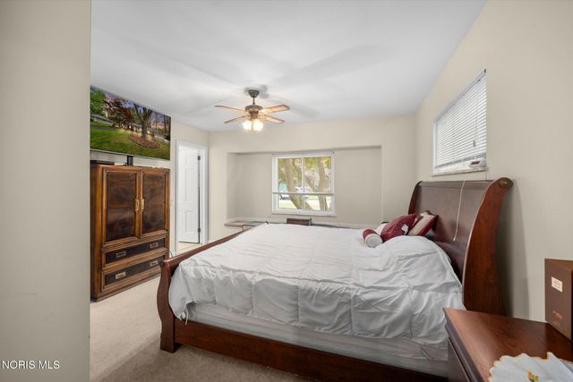 3658 Lauderdale Drive, Toledo, OH 43615