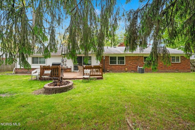 3658 Lauderdale Drive, Toledo, OH 43615
