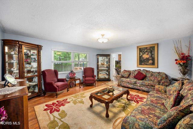 3658 Lauderdale Drive, Toledo, OH 43615