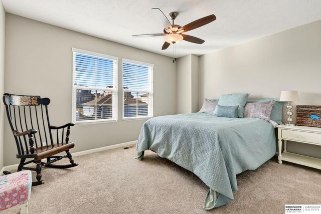 9561 S 183rd Avenue, Omaha, NE 68136