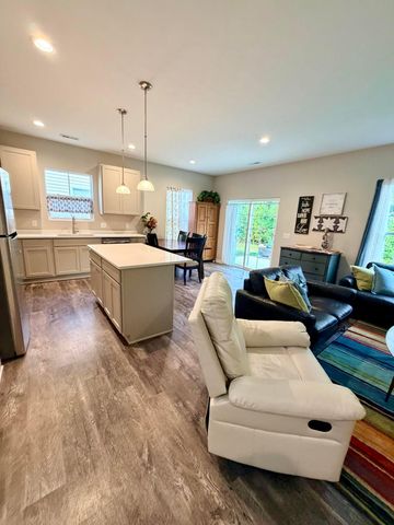 225 Lenell Loop, Delaware, OH 43015