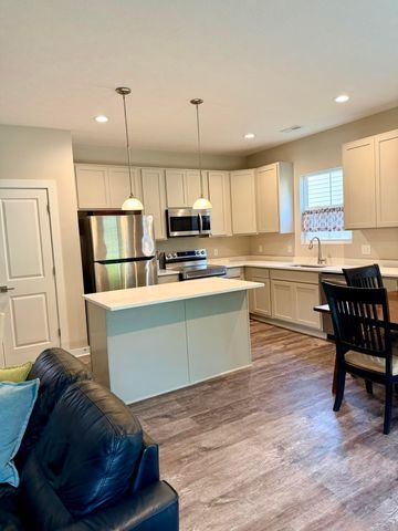 225 Lenell Loop, Delaware, OH 43015