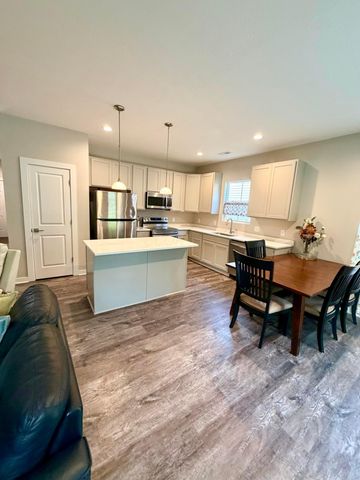 225 Lenell Loop, Delaware, OH 43015