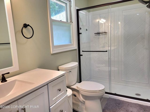 8 Wolf Way, Kidder Twp, PA 18211